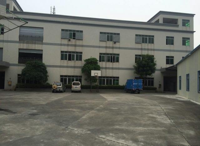 東莞石碣鎮(zhèn)標(biāo)準(zhǔn)式獨(dú)院5000平方帶電梯廠房出租