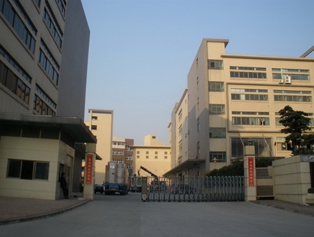 橫瀝獨(dú)院標(biāo)準(zhǔn)五層廠房5200平方，現(xiàn)成電梯，可分租