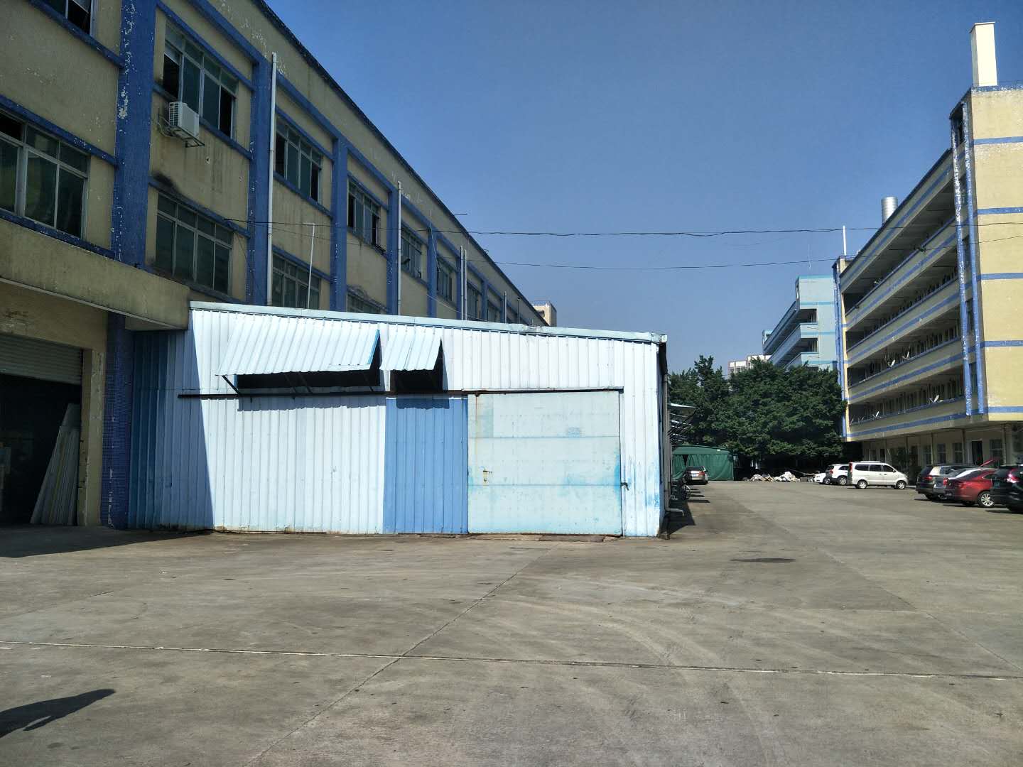 園洲鎮(zhèn)原房東標準5150平米廠房帶電梯可分租