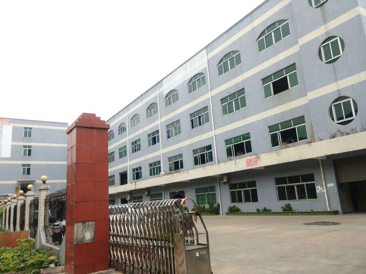 東莞大嶺山鎮(zhèn)獨院標(biāo)準(zhǔn)廠房分租一樓2000平方出租